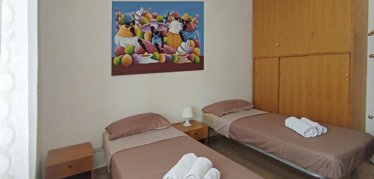 Nicholas Home 2 Барі Екстер'єр фото